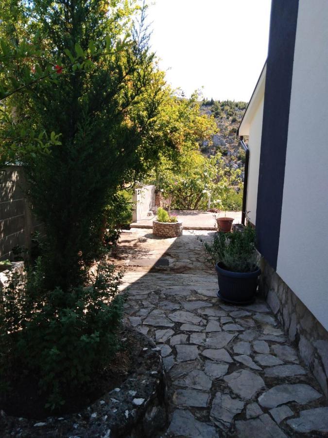 Villa The Cave Blagaj Ngoại thất bức ảnh